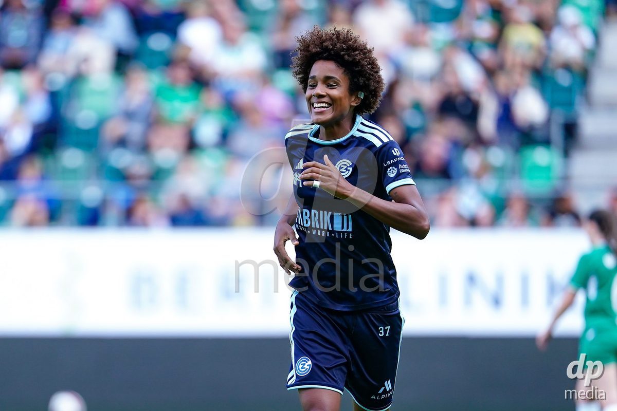 ST. GALLEN, SWITZERLAND - SEPTEMBER 19: Sury Lamontana of GC Frauenfussball celebrating after scoring teams second goal during the AXA Women's Super League match between FC St. Gallen 1879 and GC Frauenfussball at Berit Sitterstadion on September 19, 2026 in St. Gallen, Switzerland.