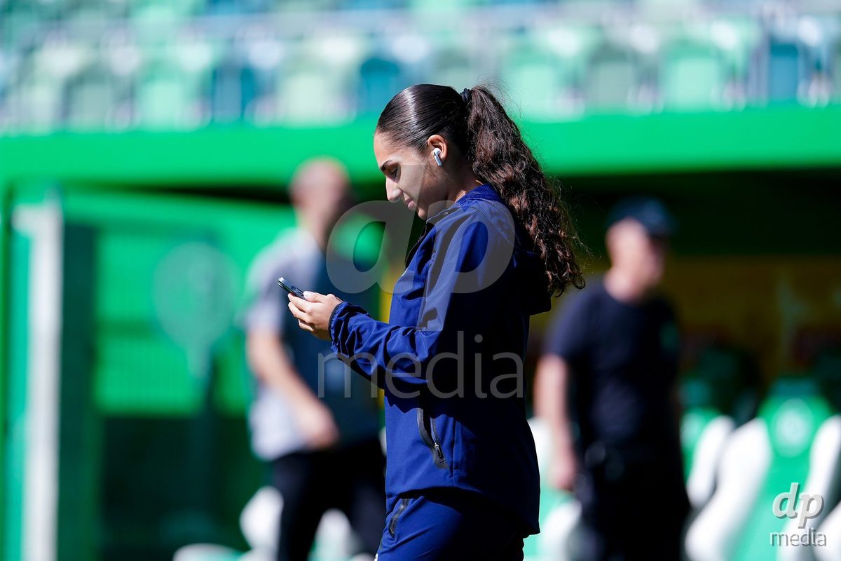 ST. GALLEN, SWITZERLAND - SEPTEMBER 19: Players of GC Frauenfussball arrival during the AXA Women's Super League match between FC St. Gallen 1879 and GC Frauenfussball at Berit Sitterstadion on September 19, 2026 in St. Gallen, Switzerland.