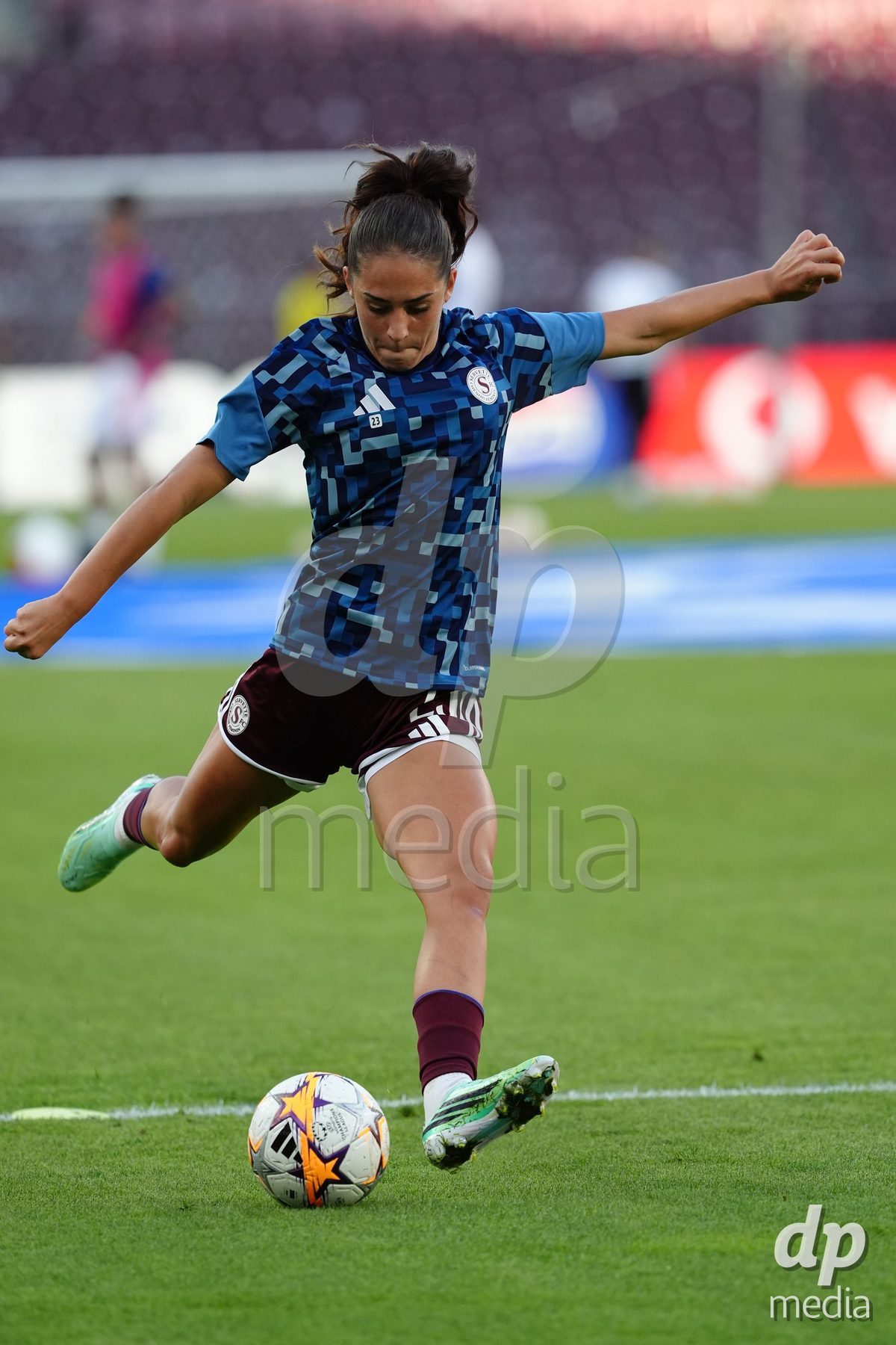 GENEVA, SWITZERLAND - SEPTEMBER 23: Amina Muratovic of Servette FC Chenois Feminin during warmup before the UEFA Women's Champions League match between Servette FC Chenois Feminin and OL Lyonnes at Stade de Geneve on September 23, 2026 in Geneva, Switzerland.