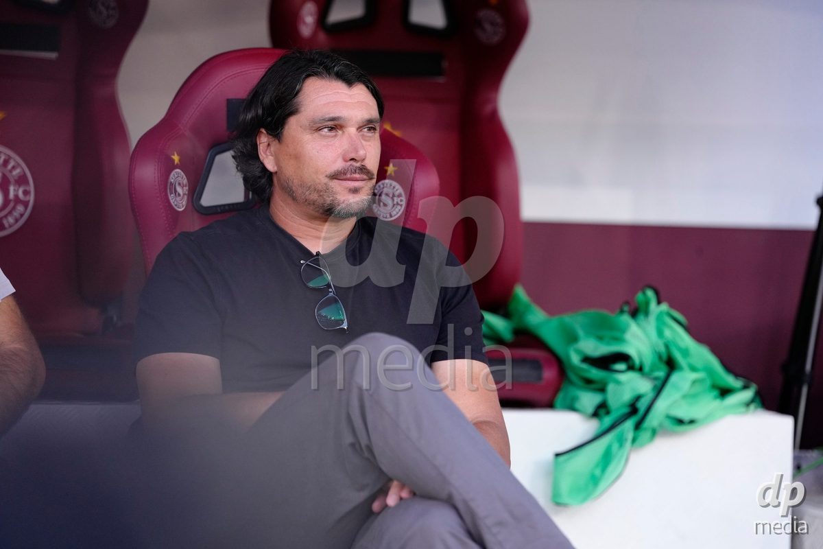 GENEVA, SWITZERLAND - SEPTEMBER 23: Head Coach Cristian Toro of Servette FC Chenois Feminin during the UEFA Women's Champions League match between Servette FC Chenois Feminin and OL Lyonnes at Stade de Geneve on September 23, 2026 in Geneva, Switzerland.