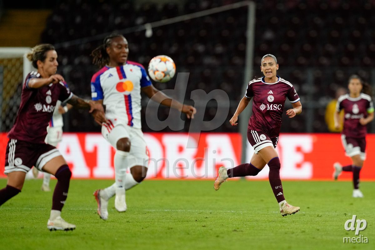 GENEVA, SWITZERLAND - SEPTEMBER 23: Meriame Terchoun of Servette FC Chenois Feminin during the UEFA Women's Champions League match between Servette FC Chenois Feminin and OL Lyonnes at Stade de Geneve on September 23, 2026 in Geneva, Switzerland.
