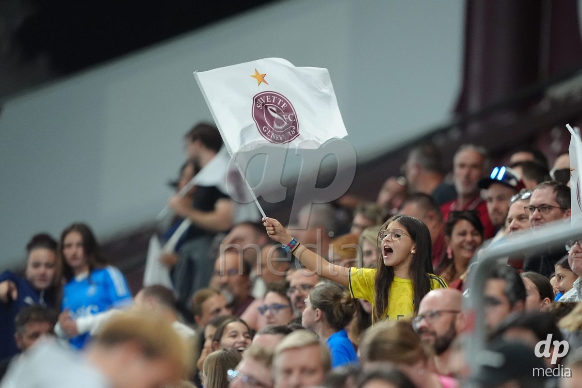 GENEVA, SWITZERLAND - SEPTEMBER 23: Fans of Servette FC Chenois Feminin during the UEFA Women's Champions League match between Servette FC Chenois Feminin and OL Lyonnes at Stade de Geneve on September 23, 2026 in Geneva, Switzerland.