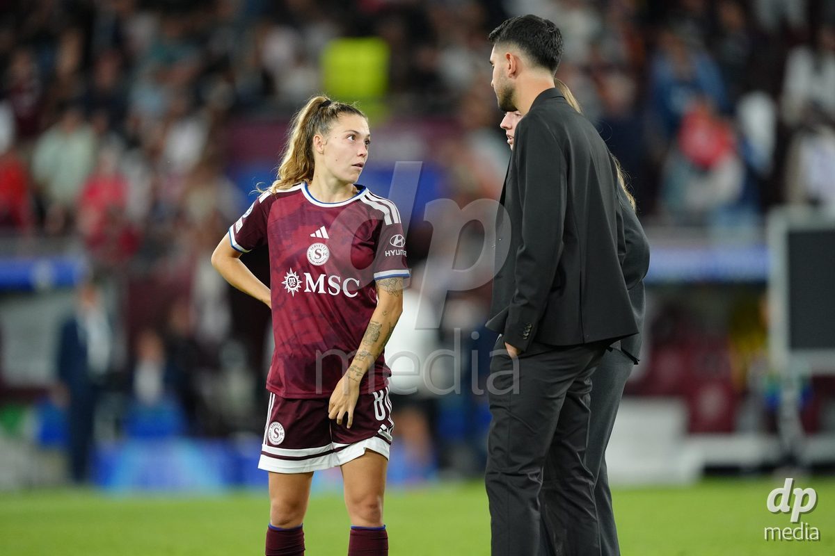 GENEVA, SWITZERLAND - SEPTEMBER 23: Asun Martinez of Servette FC Chenois Feminin disappointed after the UEFA Women's Champions League match between Servette FC Chenois Feminin and OL Lyonnes at Stade de Geneve on September 23, 2026 in Geneva, Switzerland.