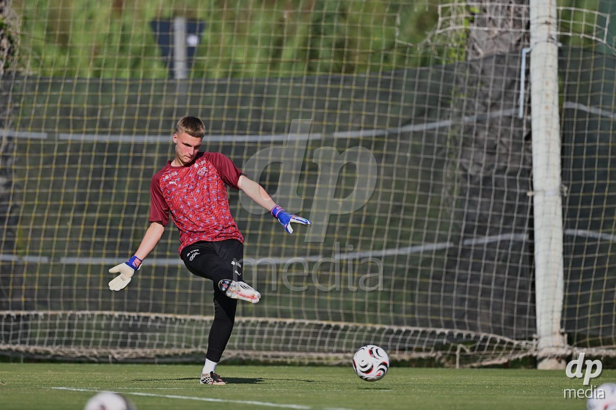 OLIVA NOVA, SPAIN - SEPTEMBER 23: Fehr, Henrik Goalkeeper of Switzerland during the International Friendly match between Switzerland U17 and Wales U17 at Oliva Nova Sports Center on September 23, 2026 in Oliva Nova, Spain.
