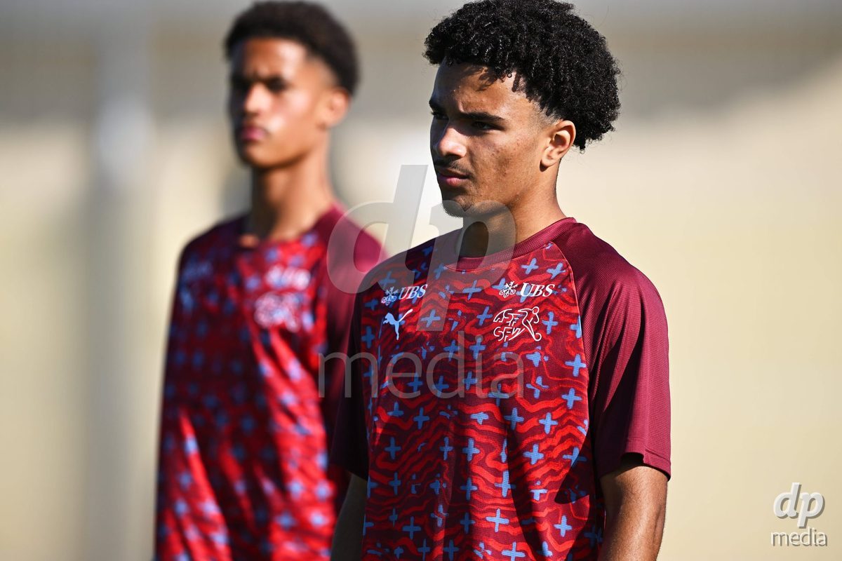 OLIVA NOVA, SPAIN - SEPTEMBER 23: The International Friendly match between Switzerland U17 and Wales U17 at Oliva Nova Sports Center on September 23, 2026 in Oliva Nova, Spain.