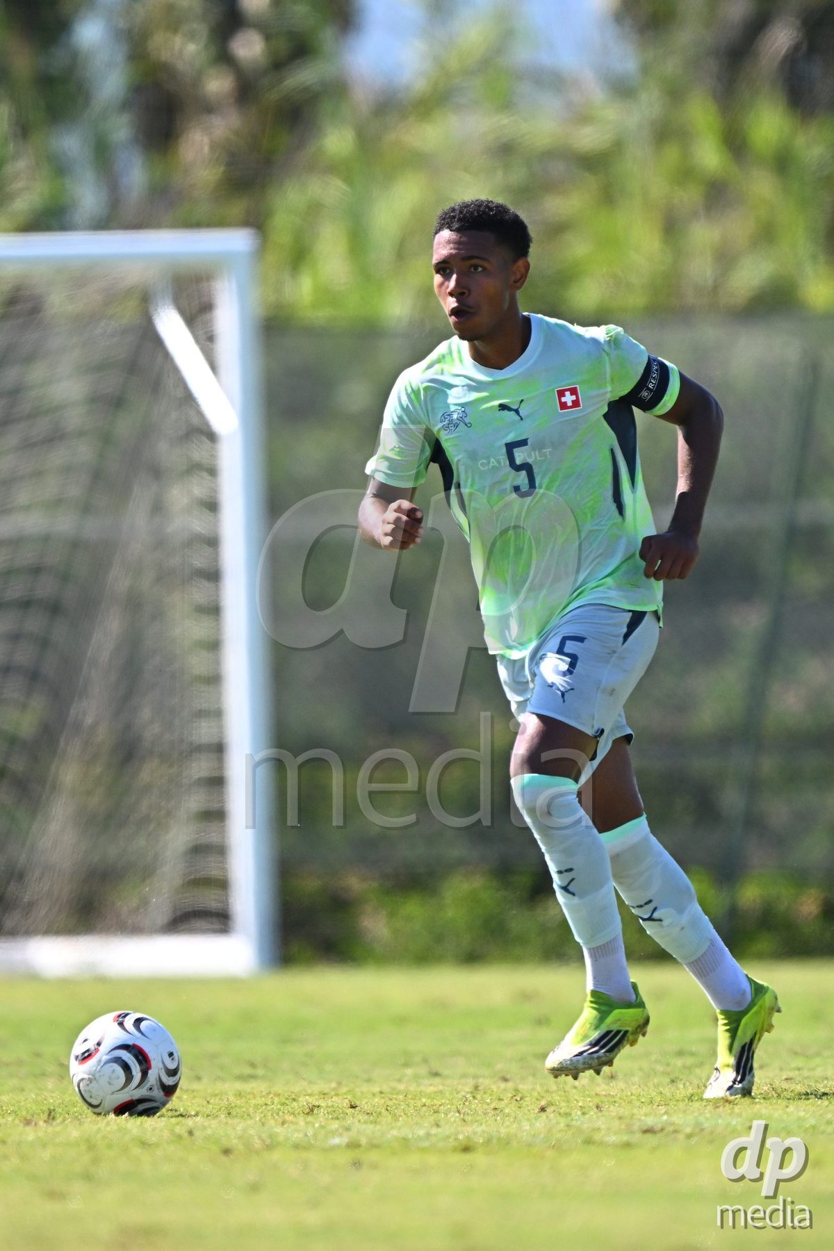OLIVA NOVA, SPAIN - SEPTEMBER 23: Kakor, Noah of Switzerland during the International Friendly match between Switzerland U17 and Wales U17 at Oliva Nova Sports Center on September 23, 2026 in Oliva Nova, Spain.