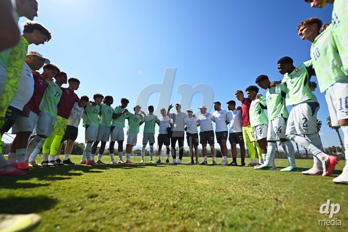 OLIVA NOVA, SPAIN - SEPTEMBER 23: The International Friendly match between Switzerland U17 and Wales U17 at Oliva Nova Sports Center on September 23, 2026 in Oliva Nova, Spain.