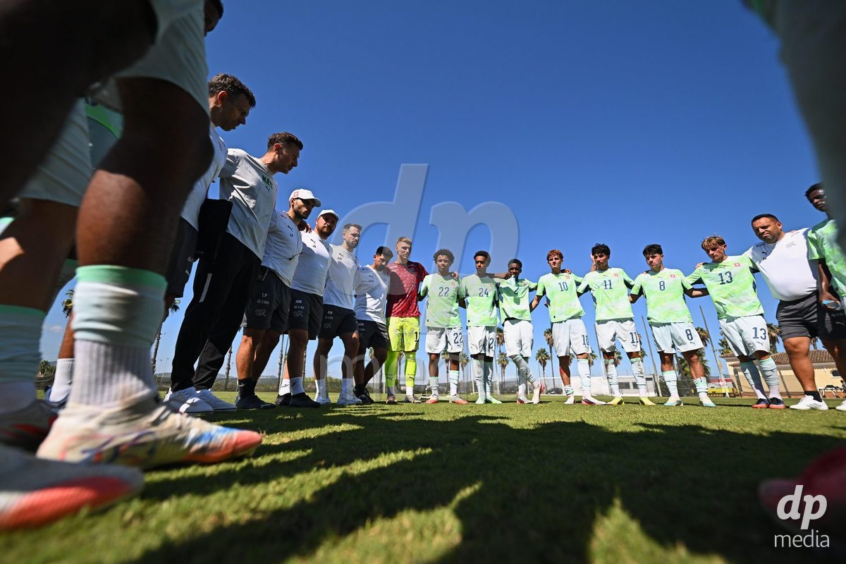 OLIVA NOVA, SPAIN - SEPTEMBER 23: The International Friendly match between Switzerland U17 and Wales U17 at Oliva Nova Sports Center on September 23, 2026 in Oliva Nova, Spain.