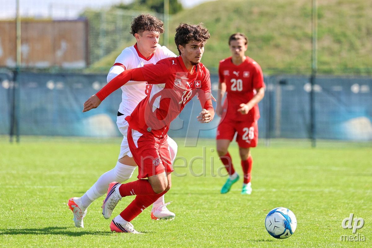 DUNAJSKA LUZNA, SLOVAKIA - SEPTEMBER 25: During the International Friendly football match between Switzerland U19 and Poland U19 on September 25, 2026 in Dunajska Luzna, Slovakia.