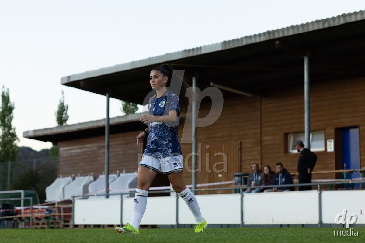 HITZKIRCH, SWITZERLAND - SEPTEMBER 25: FC Luzern player 6 Michèle Schnider warm-up during the AXA Women's Cup match between Frauenfussball Seetal and FC Luzern at Sportplatz Tegler on September 25, 2026 in Hitzkirch, Switzerland.