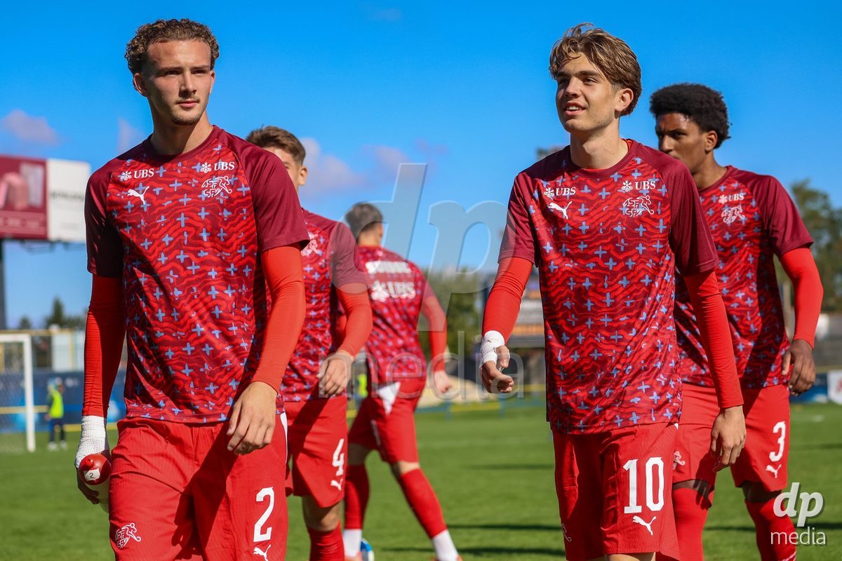 DUNAJSKA LUZNA, SLOVAKIA - SEPTEMBER 25:  Swiss team warm-up International Friendly football match between Switzerland U19 and Poland U19 on September 25, 2026 in Dunajska Luzna, Slovakia.