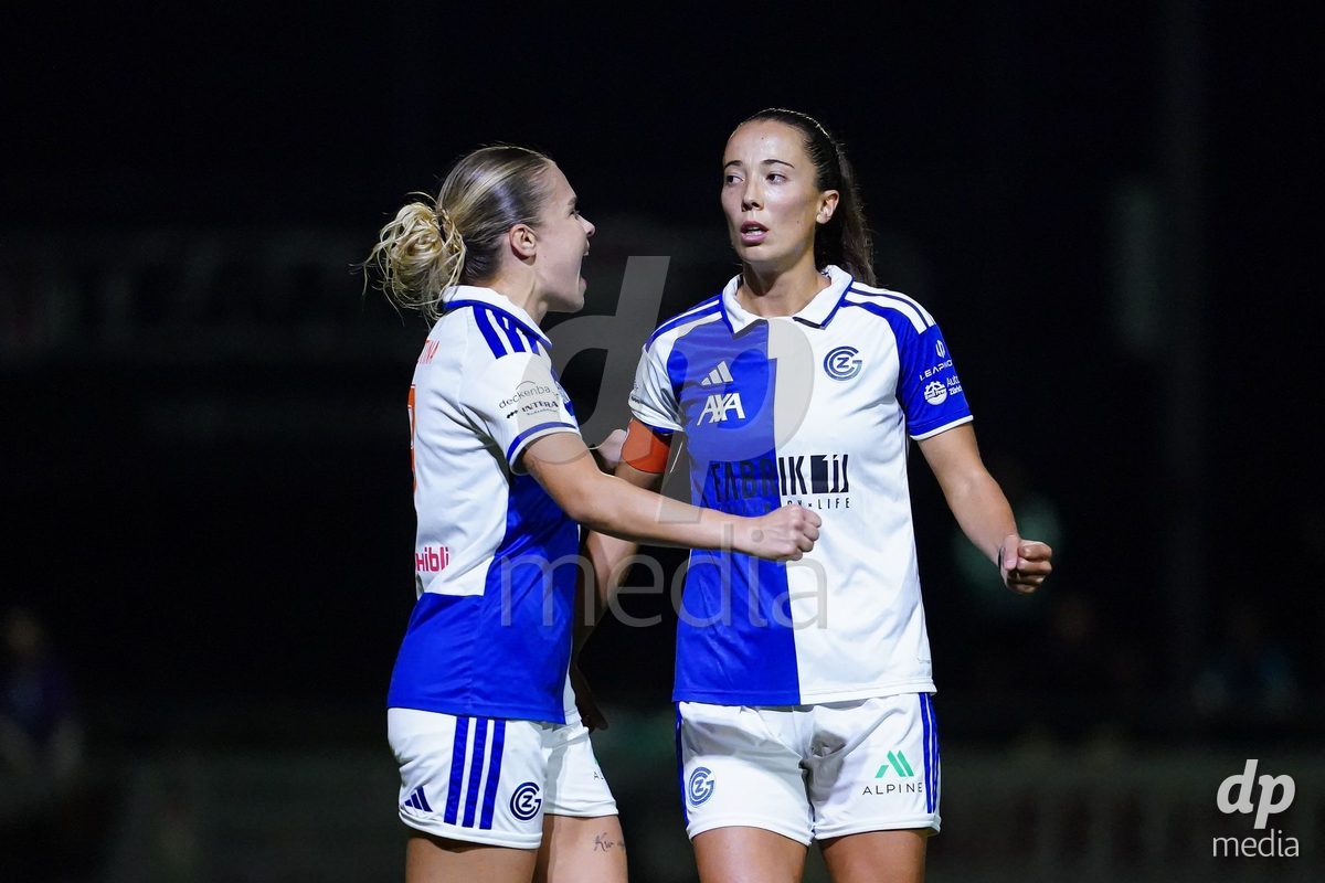 WÄDENSWIL, SWITZERLAND - SEPTEMBER 25: Marta Cazalla of GC Frauenfussball celebrating with team after scoring teams first goal during the AXA Women's Cup match between FC Wädenswil 1 and GC Frauenfussball at Sportplatz Beichlen on September 25, 2026 in Wädenswil.