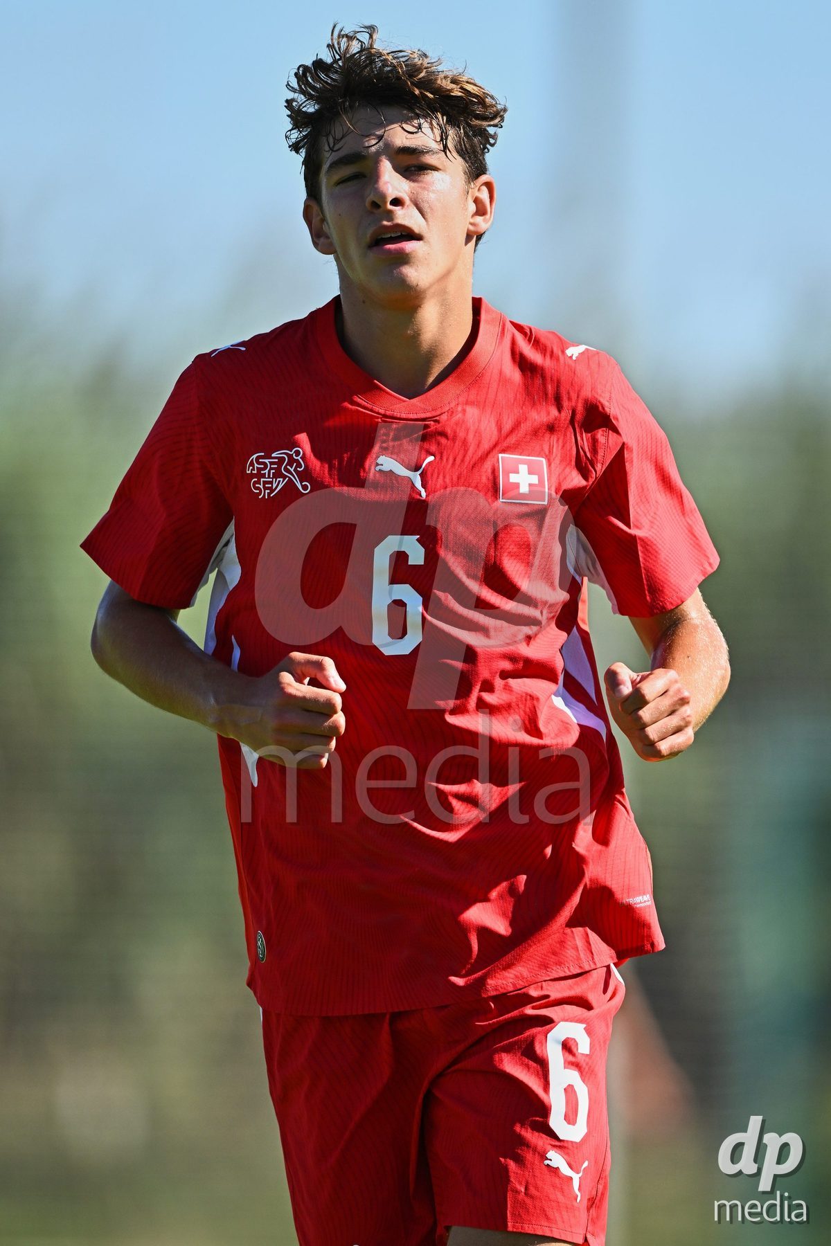 OLIVA NOVA, SPAIN - SEPTEMBER 25: Niklas Züger of Switzerland during the International Friendly match between Northern Ireland U17 and Switzerland U17 at Oliva Nova Sports Center on September 25, 2026 in Oliva Nova, Spain.