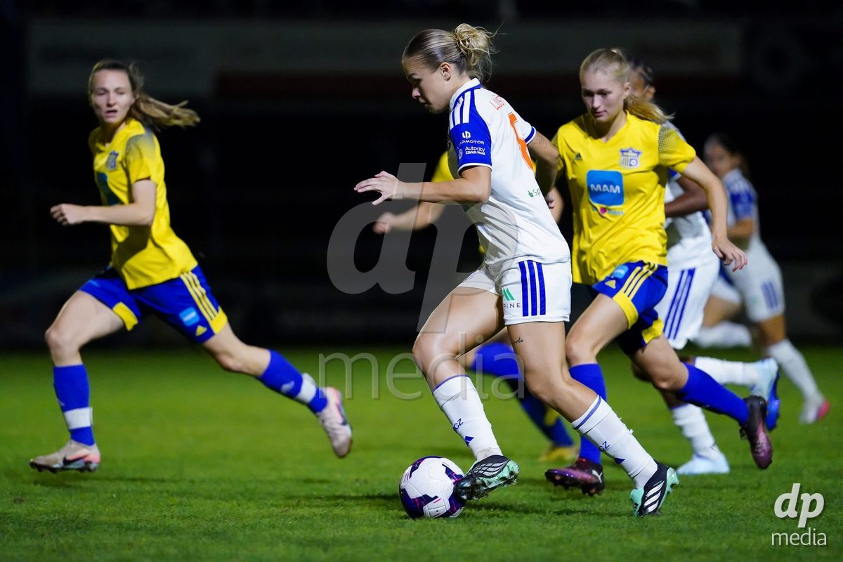 WÄDENSWIL, SWITZERLAND - SEPTEMBER 25: Ella Ljustina of GC Frauenfussball during the AXA Women's Cup match between FC Wädenswil 1 and GC Frauenfussball at Sportplatz Beichlen on September 25, 2026 in Wädenswil.