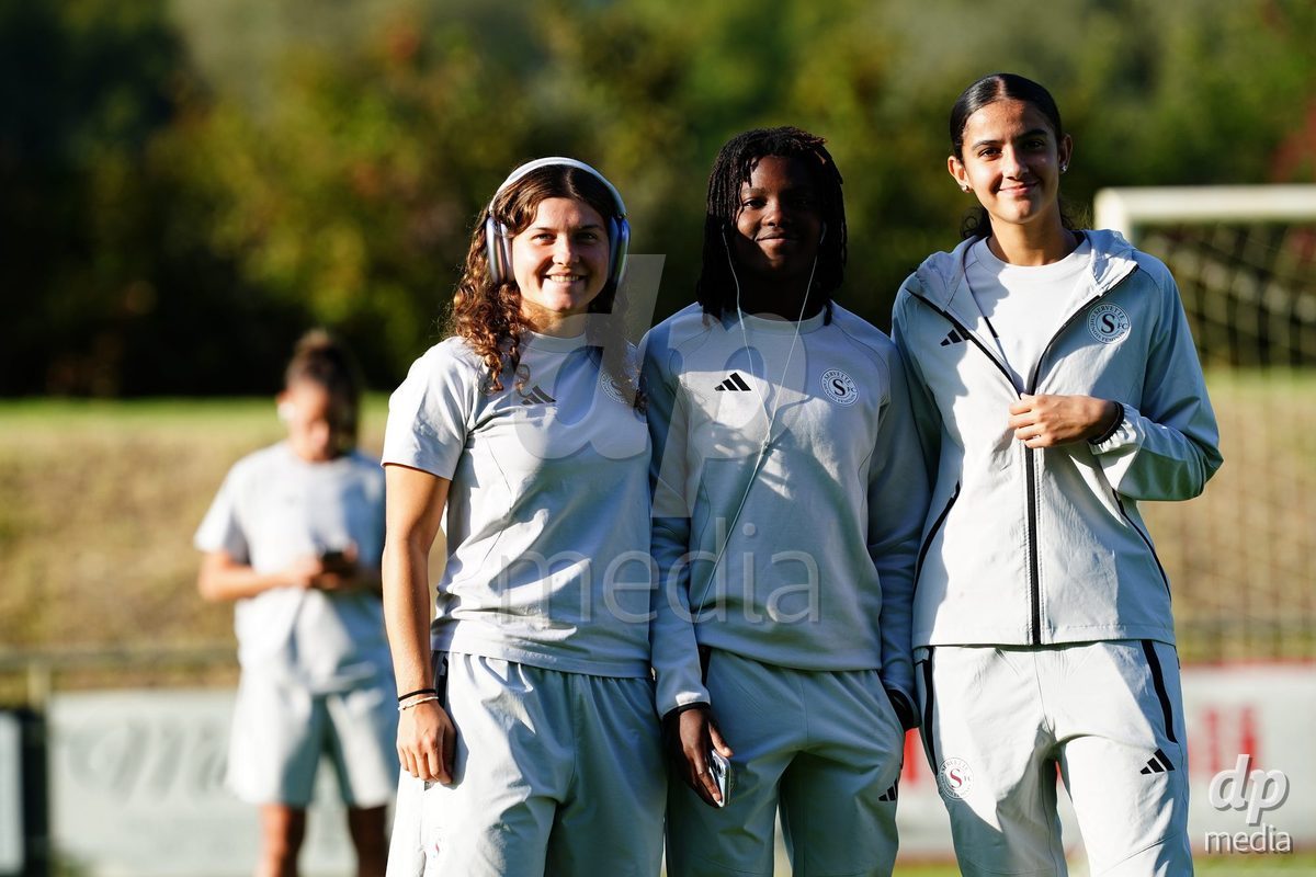 MAGADINO, SWITZERLAND - SEPTEMBER 26: Pllayers of the Servette FC attend a pitch inspection prior the AXA Women's Cup match between AS Gambarogno and Servette FC Chenois Feminin at Centro Sportivo on September 26, 2026 in Magadino.