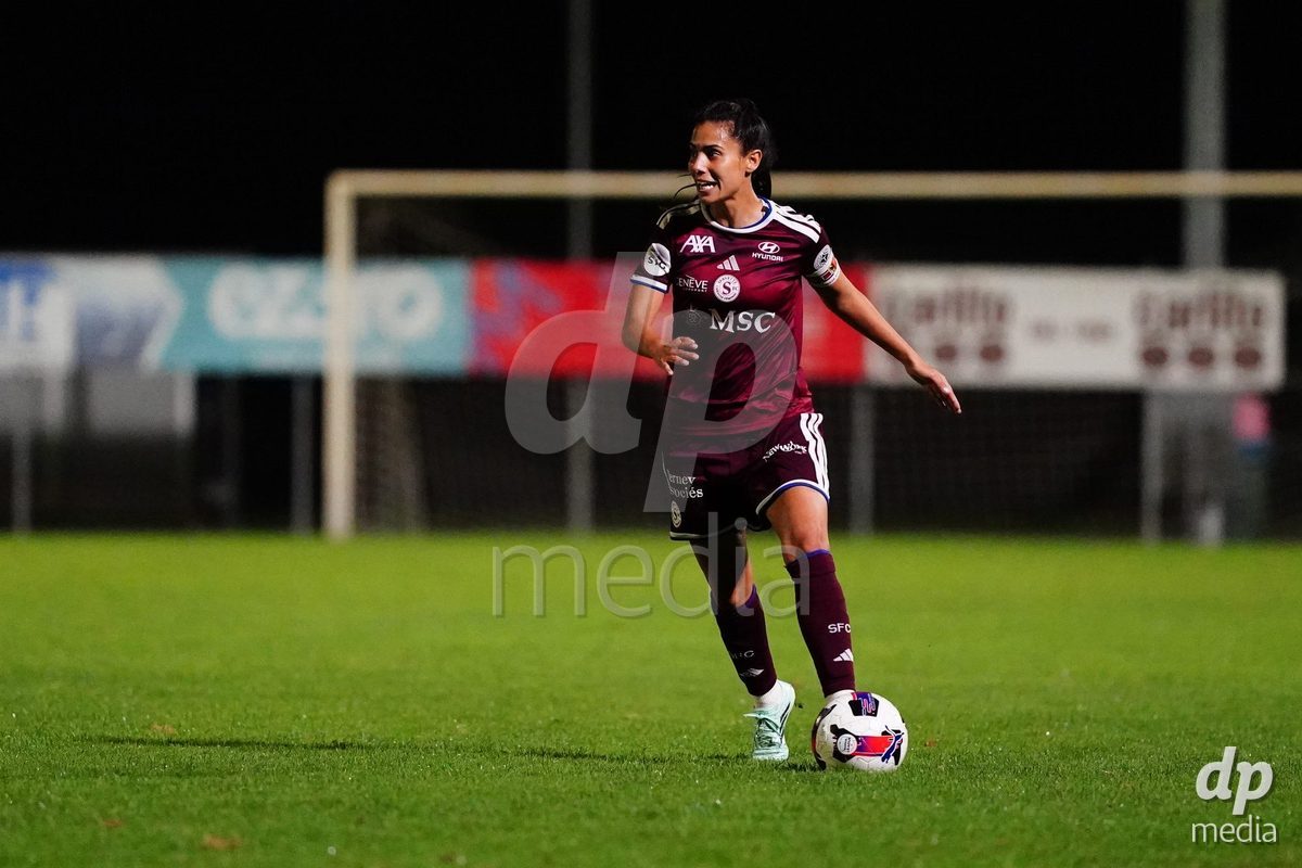 MAGADINO, SWITZERLAND - SEPTEMBER 26: Daïna Bourmaof the Servette FC in action during the AXA Women's Cup match between AS Gambarogno and Servette FC Chenois Feminin at Centro Sportivo on September 26, 2026 in Magadino.