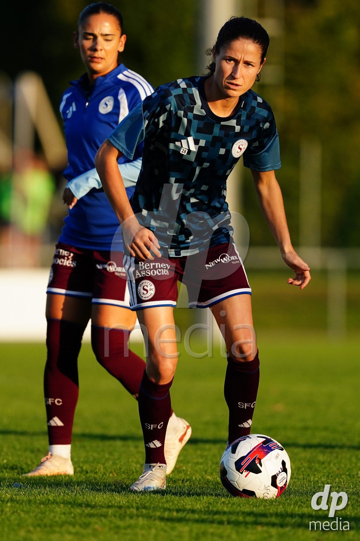 MAGADINO, SWITZERLAND - SEPTEMBER 26:  Carage Noemie of Servette FC passes the ball during warm up prio the AXA Women's Cup match between AS Gambarogno and Servette FC Chenois Feminin at Centro Sportivo on September 26, 2026 in Magadino.