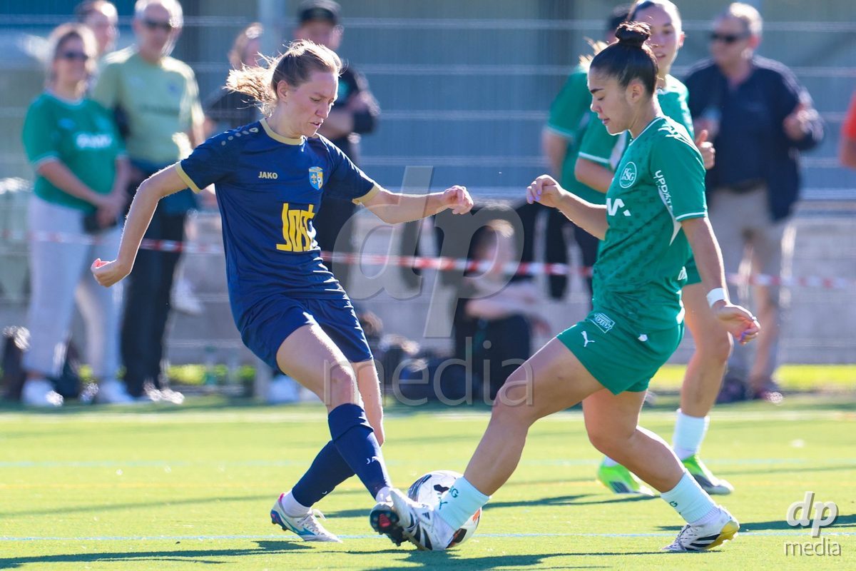 SCHLIEREN, SWITZERLAND - SEPTEMBER 26: Livia Busin of FC Schlieren during the AXA Women's Cup match between FC Schlieren and FC St. Gallen at Zelgli on September 26, 2026 in Schlieren, Switzerland.