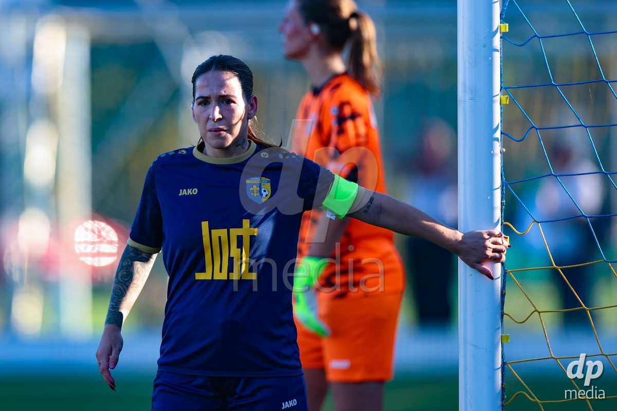 SCHLIEREN, SWITZERLAND - SEPTEMBER 26: Luana Bonfardin of FC Schlieren during the AXA Women's Cup match between FC Schlieren and FC St. Gallen at Zelgli on September 26, 2026 in Schlieren, Switzerland.