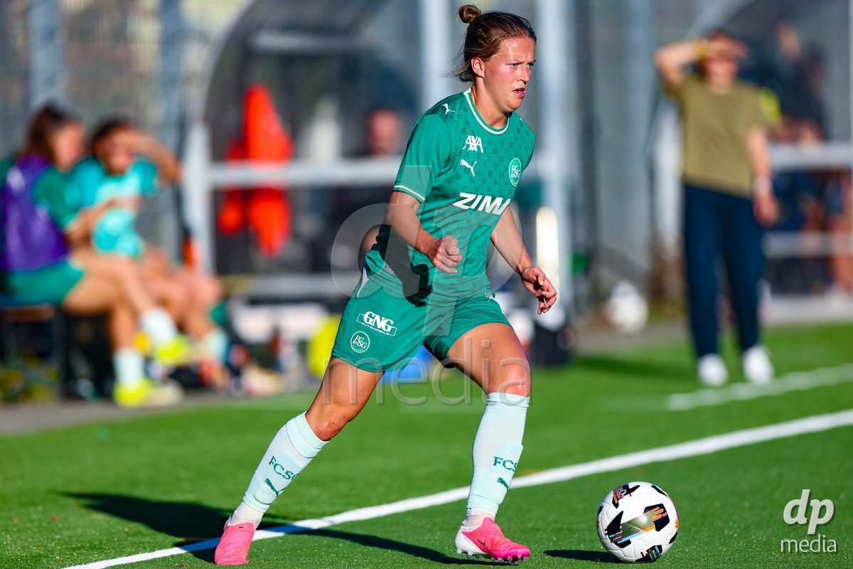 SCHLIEREN, SWITZERLAND - SEPTEMBER 26: Sanne Koopman of FC St.Gallen 1879 during the AXA Women's Cup match between FC Schlieren and FC St. Gallen at Zelgli on September 26, 2026 in Schlieren, Switzerland.