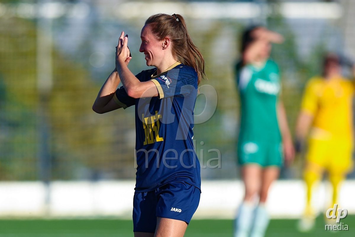 SCHLIEREN, SWITZERLAND - SEPTEMBER 26: Livia Busin of FC Schlieren during the AXA Women's Cup match between FC Schlieren and FC St. Gallen at Zelgli on September 26, 2026 in Schlieren, Switzerland.