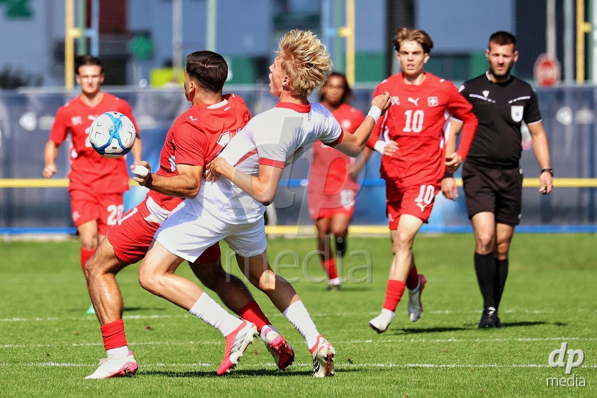 DUNAJSKA LUZNA, SLOVAKIA - SEPTEMBER 25: Sandro Wyss 7 the International Friendly football match between Switzerland U19 and Poland U19 on September 25, 2026 in Dunajska Luzna, Slovakia.