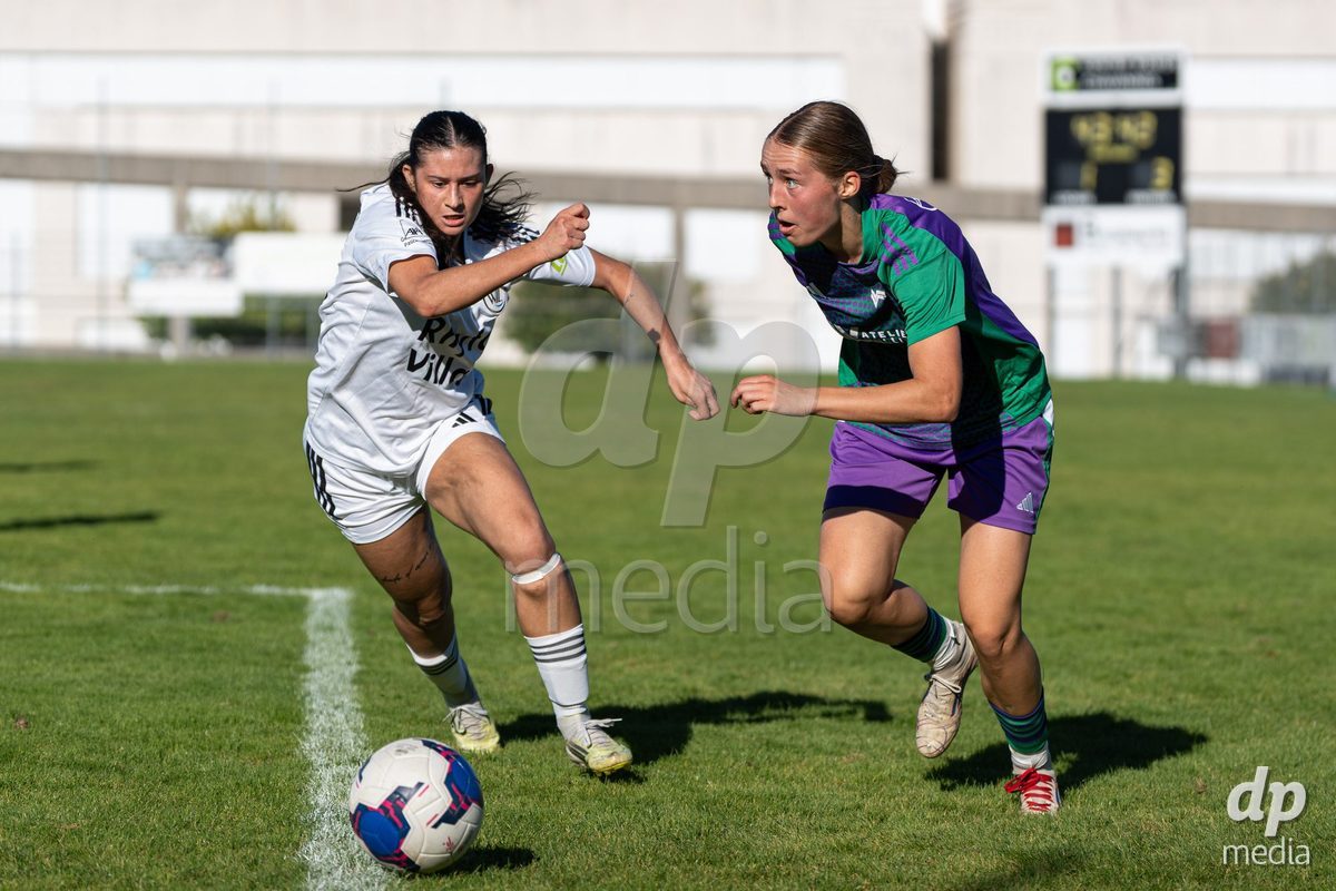 COPPET, SWITZERLAND - SEPTEMBER 27: Julie Jacobs of US Terre Sainte dribbles during the AXA Women's Cup match between US Terre Sainte and FC Wil 1900 at Centre sportif des Rojalets on September 27, 2026 in Coppet, Switzerland.