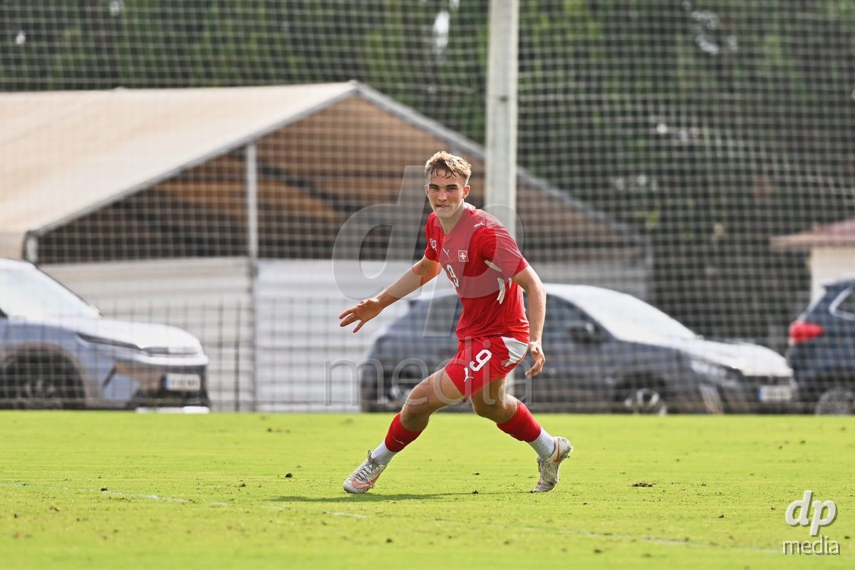 OLIVA NOVA, SPAIN - SEPTEMBER 28: Niko Cavka of Switzerland during the International Friendly match between Switzerland U17 and Sweden U17 at Oliva Nova Sports Center on September 28, 2026 in Oliva Nova, Spain.
