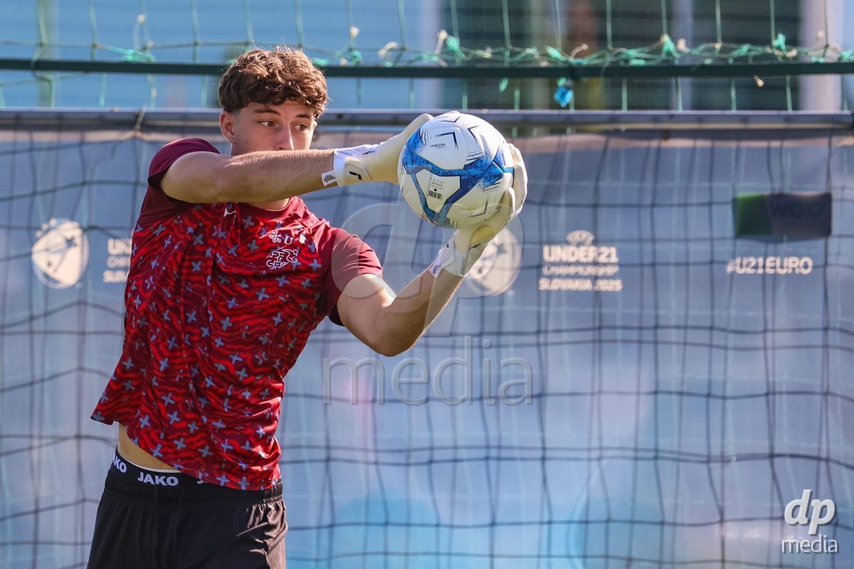 DUNAJSKA LUZNA, SLOVAKIA - SEPTEMBER 28: Switzerland team warm-up the International Friendly football match between Kazakhstan U19 and Switzerland U19 on September 28, 2026 in Dunajska Luzna, Slovakia.
