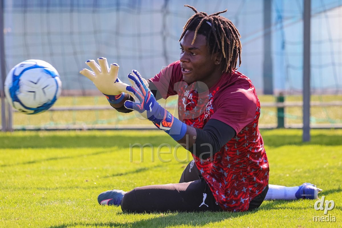 DUNAJSKA LUZNA, SLOVAKIA - SEPTEMBER 28: Switzerland team warm-up the International Friendly football match between Kazakhstan U19 and Switzerland U19 on September 28, 2026 in Dunajska Luzna, Slovakia.