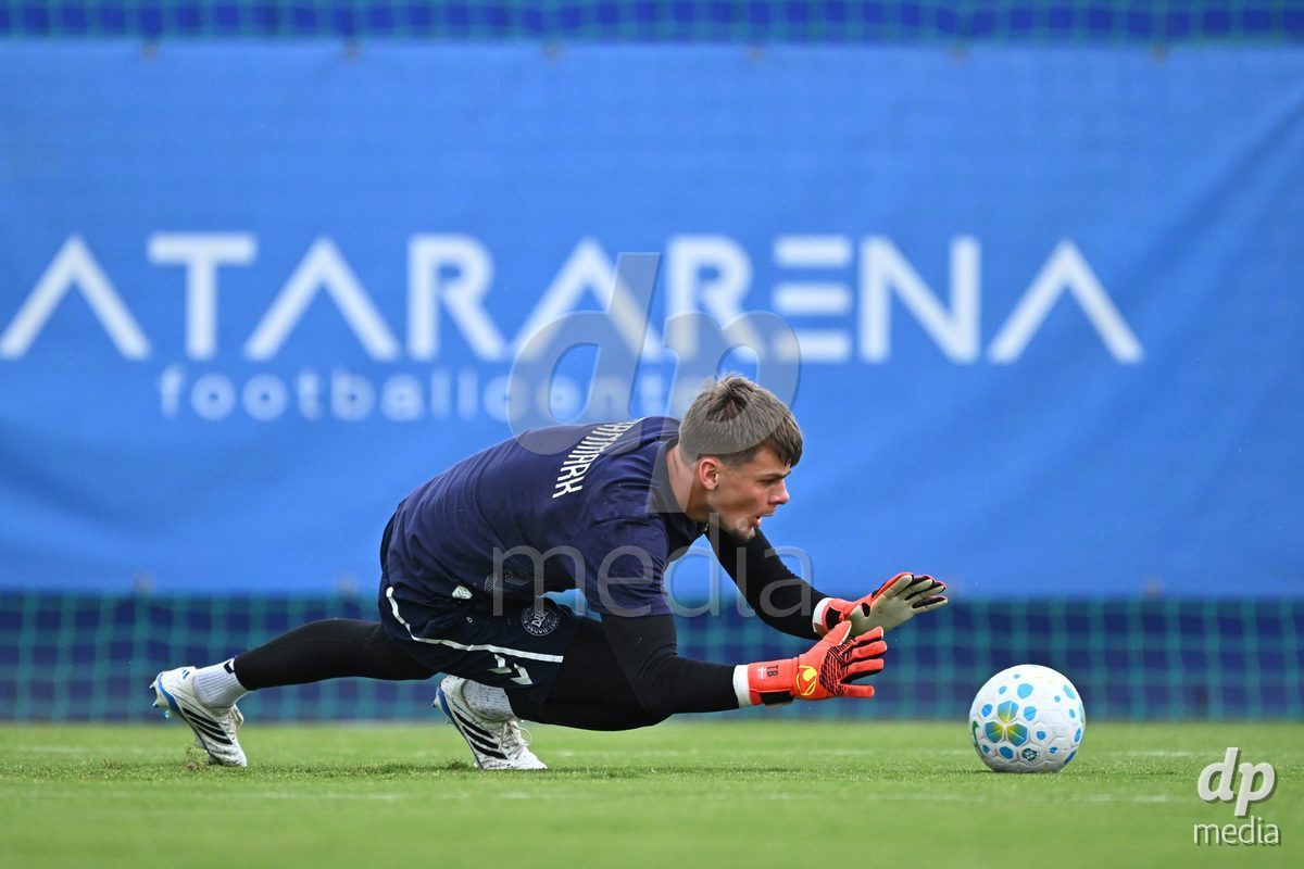 SAN PEDRO DEL PINATAR, SPAIN - SEPTEMBER 28: Tobias Breum-Harild Goalkeeper of Denmark during the International Friendly match between Denmark U20 and Brazil U20 at Pinatar Arena on September 28, 2026 in San Pedro del Pinatar, Spain.