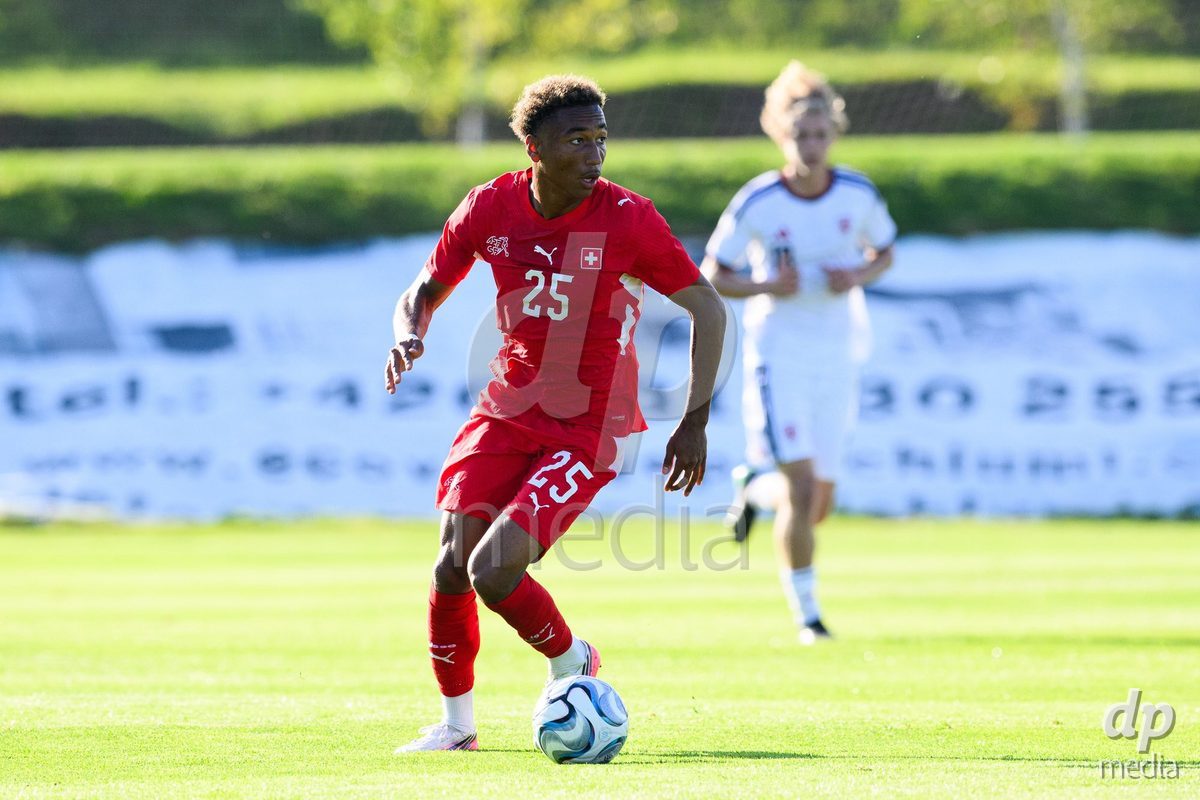KOSMONSY, CZECH REPUBLIC - SEPTEMBER 28: Mathis Dind of Switzerland during the International Friendly match between Czech Republic U18 and Switzerland U18 on September 28, 2026 in Kosmonsy, Czech Republic.