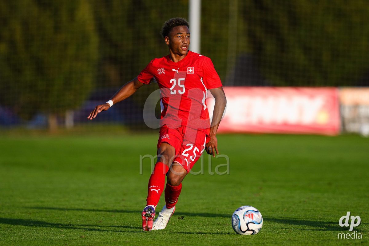 KOSMONSY, CZECH REPUBLIC - SEPTEMBER 28: Mathis Dind of Switzerland during the International Friendly match between Czech Republic U18 and Switzerland U18 on September 28, 2026 in Kosmonsy, Czech Republic.