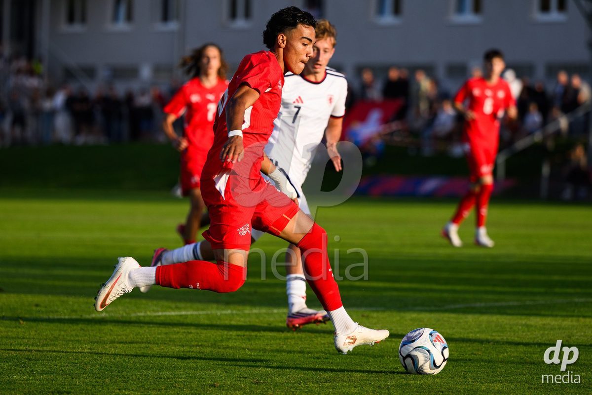 KOSMONSY, CZECH REPUBLIC - SEPTEMBER 28: Aaron Davis of Switzerland during the International Friendly match between Czech Republic U18 and Switzerland U18 on September 28, 2026 in Kosmonsy, Czech Republic.