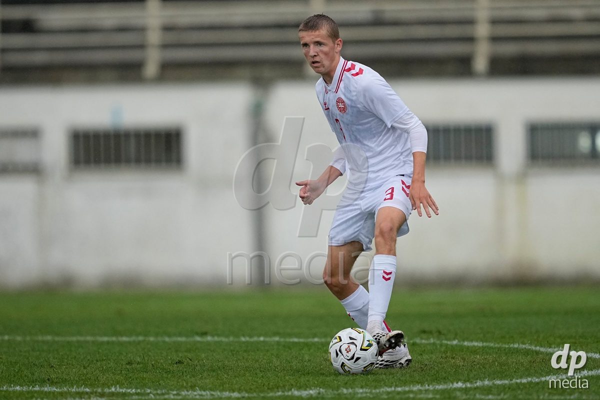 MEALHADA, PORTUGAL - SEPTEMBER 30: Teiz Hansen of Denmark during the International Friendly match between Denmark U17 and Qatar U17 at Estadio Municipal Dr. Americo Couto on September 30, 2026 in Mealhada, Portugal.