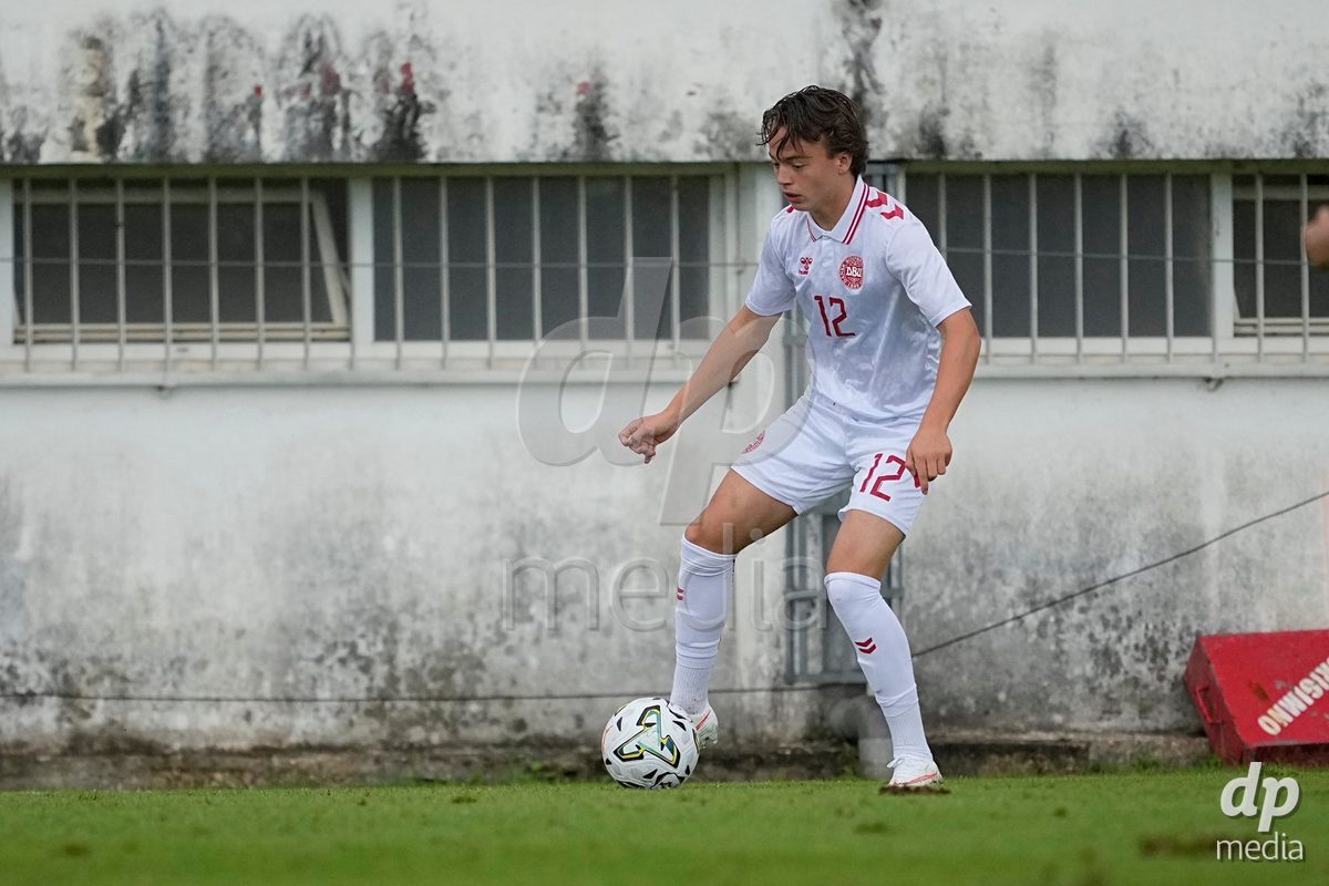 MEALHADA, PORTUGAL - SEPTEMBER 30: Adam Roesen of Denmark during the International Friendly match between Denmark U17 and Qatar U17 at Estadio Municipal Dr. Americo Couto on September 30, 2026 in Mealhada, Portugal.