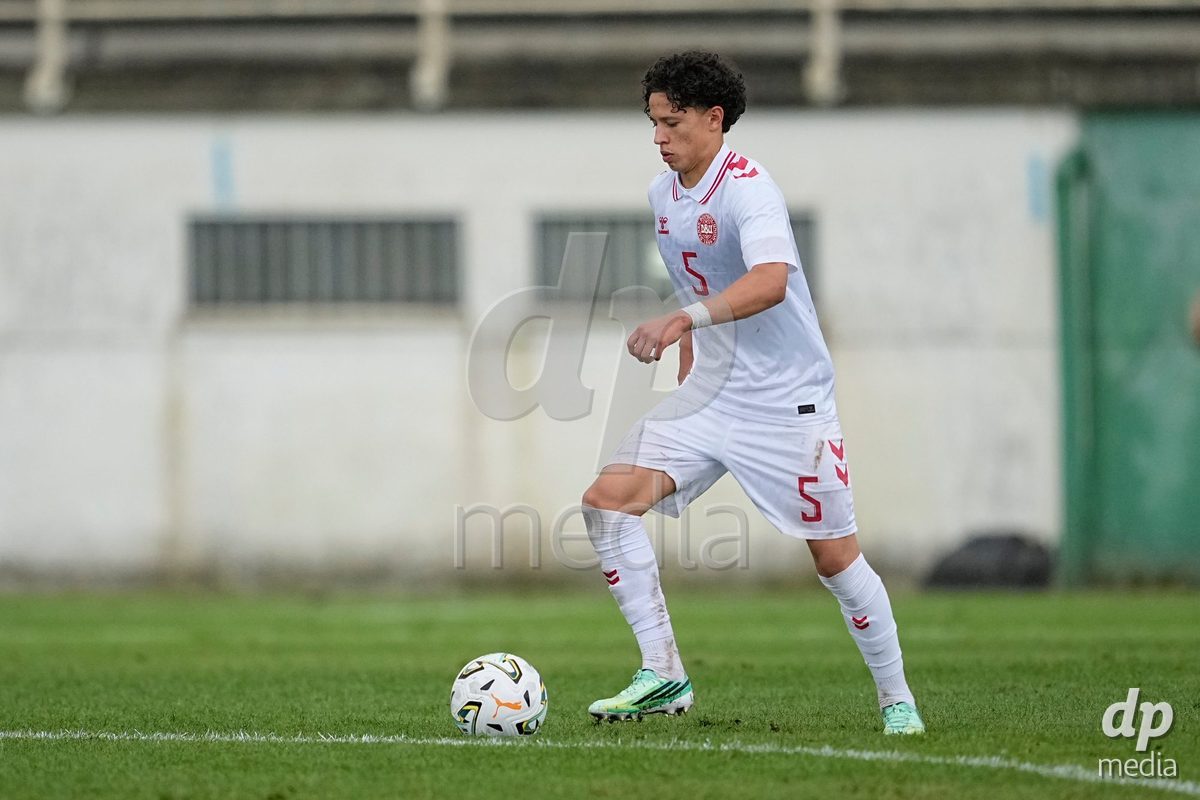 MEALHADA, PORTUGAL - SEPTEMBER 30: Liam Coronado of Denmark during the International Friendly match between Denmark U17 and Qatar U17 at Estadio Municipal Dr. Americo Couto on September 30, 2026 in Mealhada, Portugal.