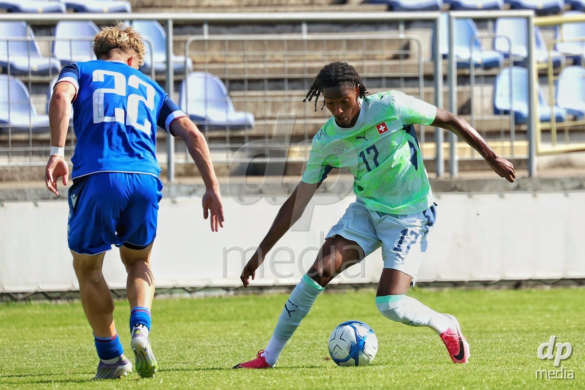 SENEC, SLOVAKIA - OCTOBER 1:Josiah Seyfu 17of Switzerland controls the ball during the International Friendly football match between Slovakia U19 and Switzerland U19 at NTC Senec on October on 1st October 2026 in Senec, Slovakia.