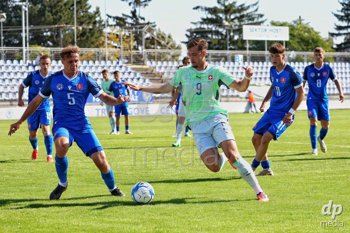SENEC, SLOVAKIA - OCTOBER 1:Ilija Despotovic 9 of Switzerland controls the ball during the International Friendly football match between Slovakia U19 and Switzerland U19 at NTC Senec on October on 1st October 2026 in Senec, Slovakia.