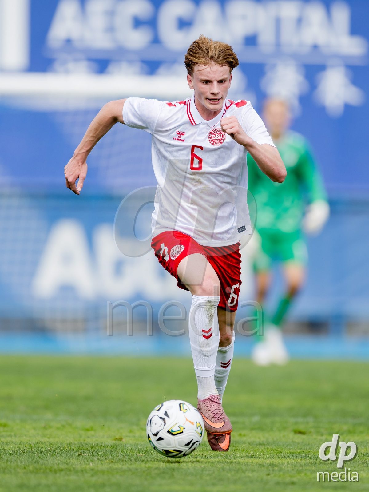 VIZELA, PORTUGAL - SEPTEMBER 30: Max Jensen of Denmark U19 during the International Friendly match between Denmark U19 and Austria U19 at Estadio FC Vizela on September 30, 2026 in Vizela, Portugal