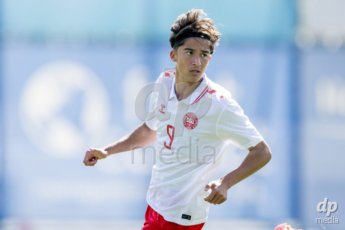 VIZELA, PORTUGAL - SEPTEMBER 30: Sean Fetterlein of Denmark U19 during the International Friendly match between Denmark U19 and Austria U19 at Estadio FC Vizela on September 30, 2026 in Vizela, Portugal