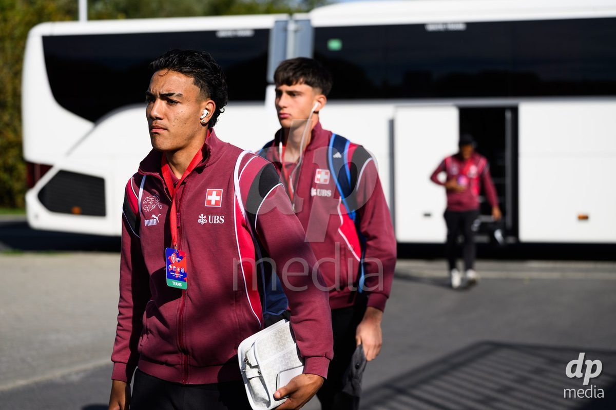 KOSMONSY, CZECH REPUBLIC - SEPTEMBER 30: Aaron Davis of Switzerland during the team's arrival at the stadium  before the International Friendly match between Switzerland U18 and Greece U18 on September 30, 2026 in Kosmonsy, Czech Republic.