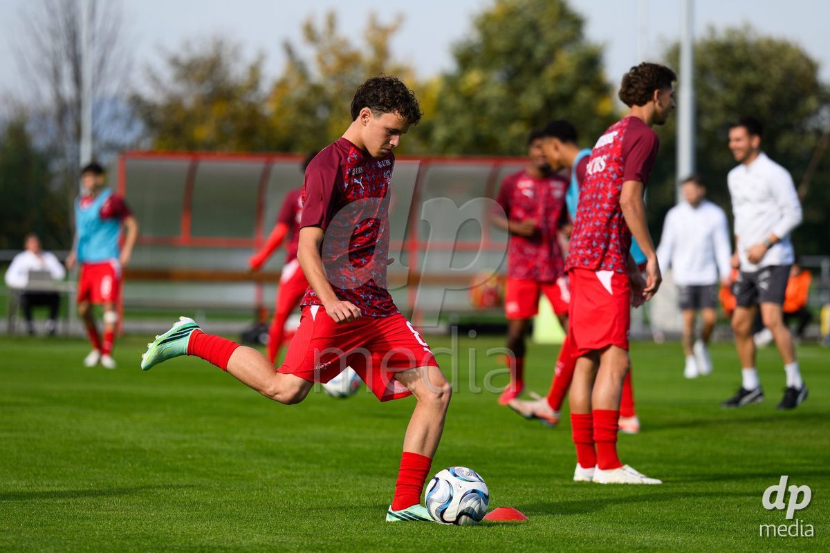 KOSMONSY, CZECH REPUBLIC - SEPTEMBER 30: Stefan Furundzic of Switzerland during warm up before the International Friendly match between Switzerland U18 and Greece U18 on September 30, 2026 in Kosmonsy, Czech Republic.