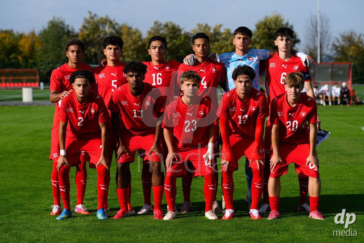 KOSMONSY, CZECH REPUBLIC - SEPTEMBER 30: The Swiss team during the International Friendly match between Switzerland U18 and Greece U18 on September 30, 2026 in Kosmonsy, Czech Republic.