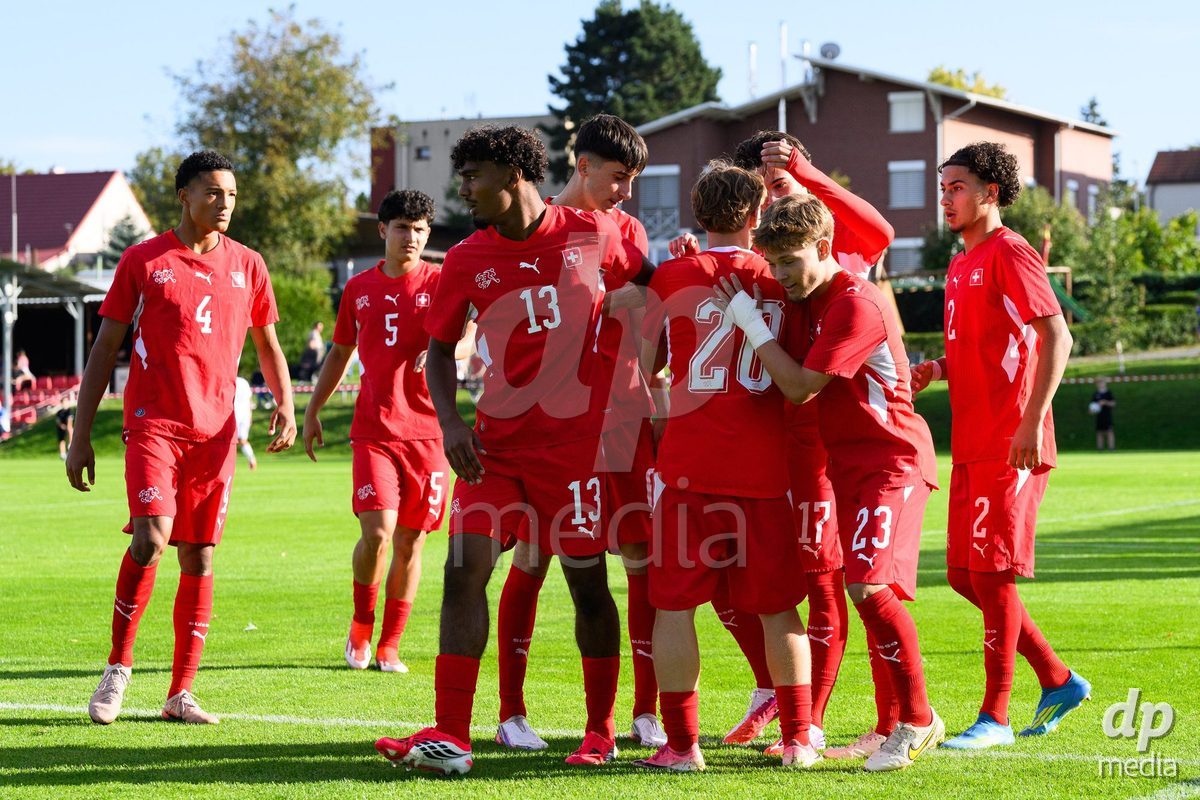 KOSMONSY, CZECH REPUBLIC - SEPTEMBER 30: The Swiss team celebrate the goal to make it 1–0 during the International Friendly match between Switzerland U18 and Greece U18 on September 30, 2026 in Kosmonsy, Czech Republic.