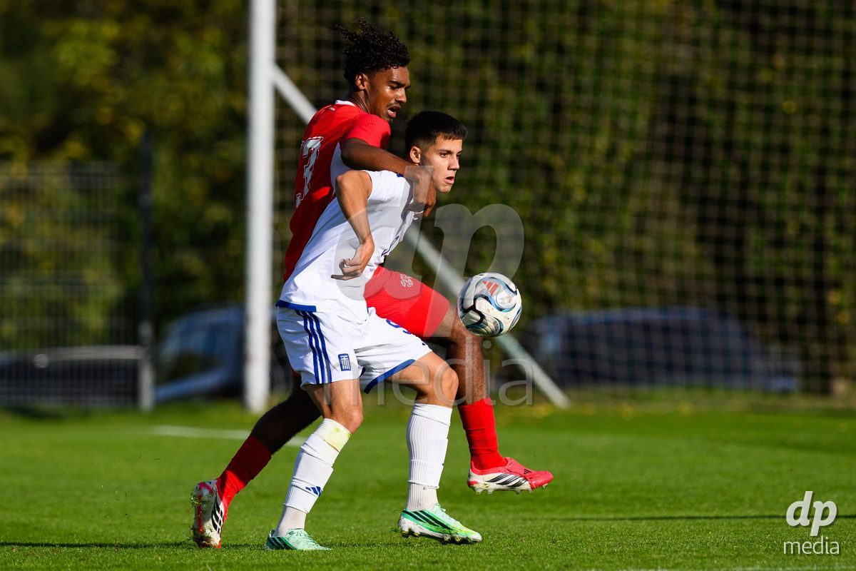 KOSMONSY, CZECH REPUBLIC - SEPTEMBER 30: Ryan Taouriti of Switzerland and Konstantinos Souvlatzis of Greece during the International Friendly match between Switzerland U18 and Greece U18 on September 30, 2026 in Kosmonsy, Czech Republic.