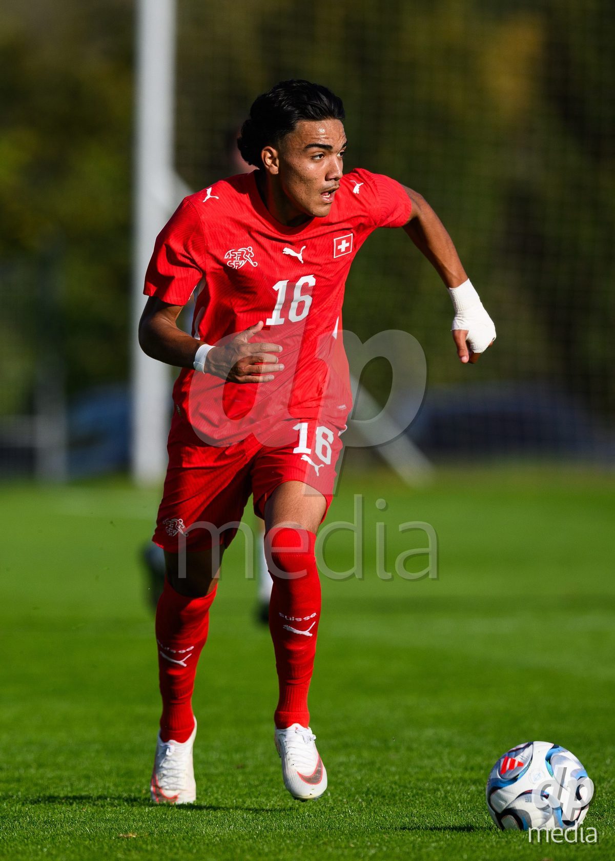 KOSMONSY, CZECH REPUBLIC - SEPTEMBER 30: Aaron Davis of Switzerland during the International Friendly match between Switzerland U18 and Greece U18 on September 30, 2026 in Kosmonsy, Czech Republic.