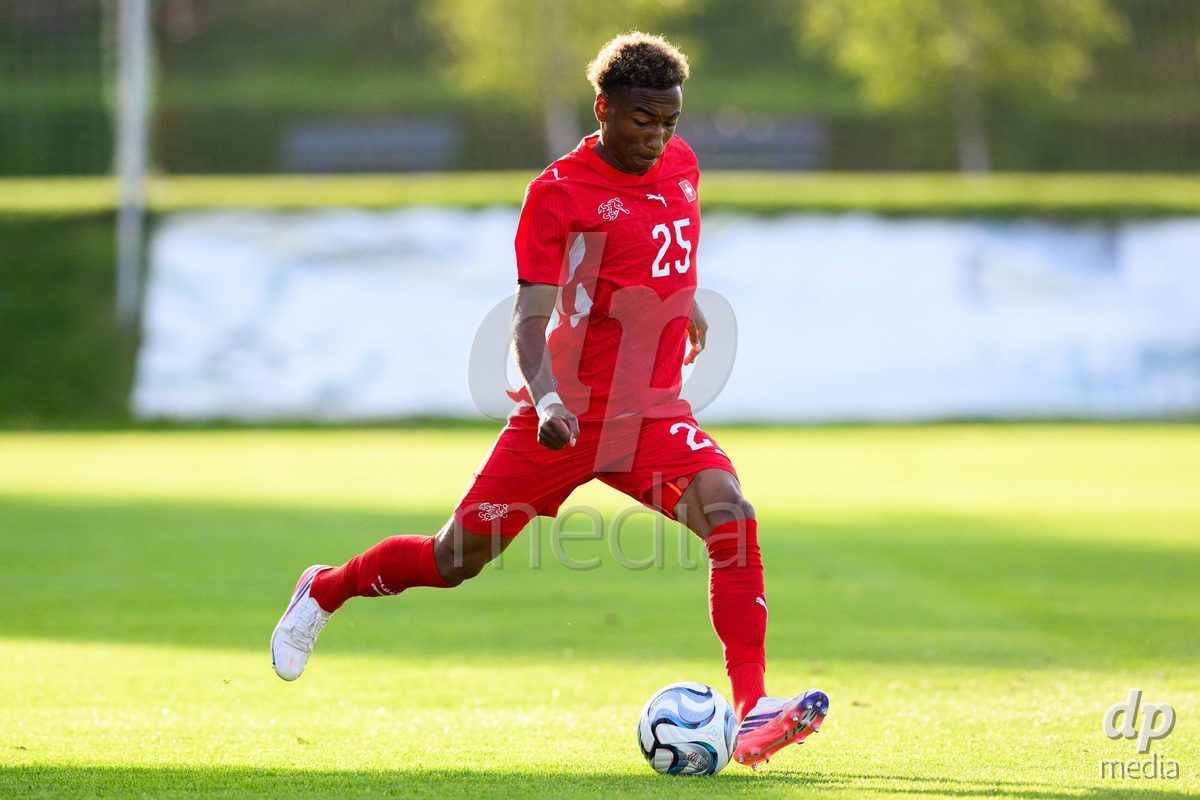 KOSMONSY, CZECH REPUBLIC - SEPTEMBER 30: Mathis Dind of Switzerland during the International Friendly match between Switzerland U18 and Greece U18 on September 30, 2026 in Kosmonsy, Czech Republic.