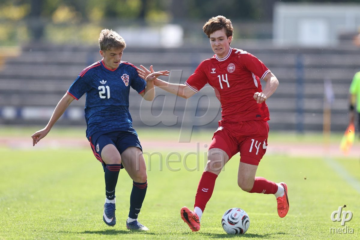 KARLOVAC, CROATIA - OCTOBER 2: Vito Jakovljevic of Croatia and Rilke Emil Meyling Thomsen of Denmark competes for the ball during the International Friendly match between Denmark U18 and Croatia U18 at Branko Cavlovic-Cavlek Stadium on October 2, 2026 in Karlovac, Croatia. Photo: Slavko Midzor/Pixsell/DP Media