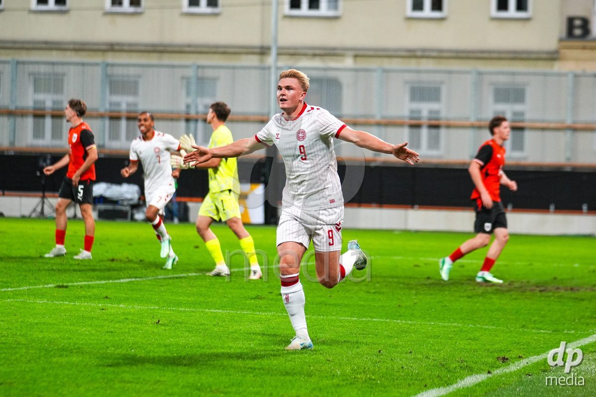 VIENNA, AUSTRIA - OCTOBER 2: Conrad Harder (Dänemark U21, 9) with the Goal - Goal celebration  during the UEFA European Qualifiers match between Austria U21 and Denmark U21 at Wiener Sport-Club Stadion on October 2, 2026 in Vienna, Austria.